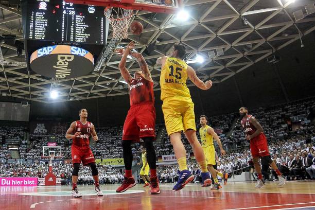 次精彩的传 次精彩的传