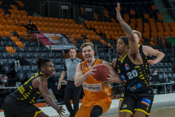 他不畏压力 他不畏压力